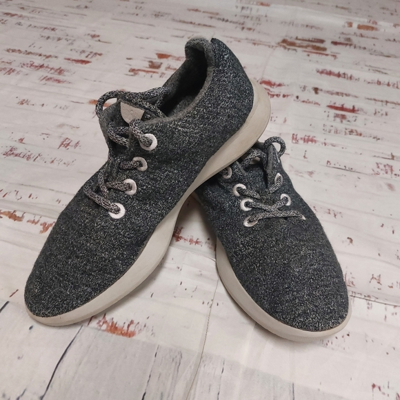 allbirds Shoes - Allbirds wool runner tennis shoes